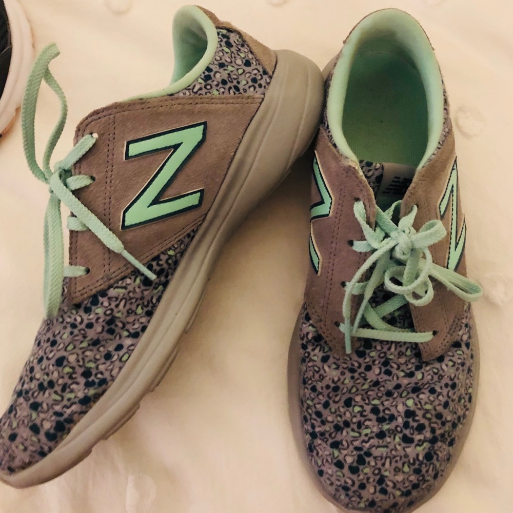 New Balance Women’s Sneakers
